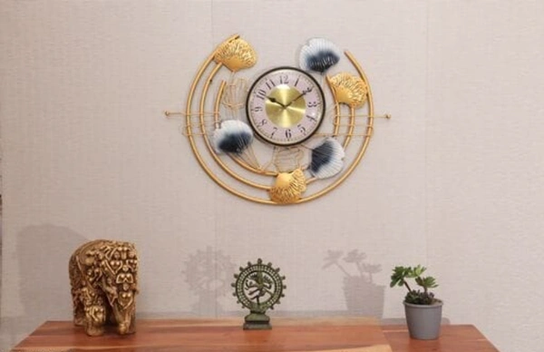 Iron Wall Clock latest designs with best quality and lowest price range so that everyone can feel luxirious at cheap prices. - Free Size, Metal, Decorative Wall Clock, Pack of1